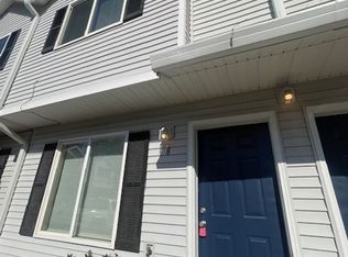 6702 SE 80th Ave APT 8, Portland, OR 97206