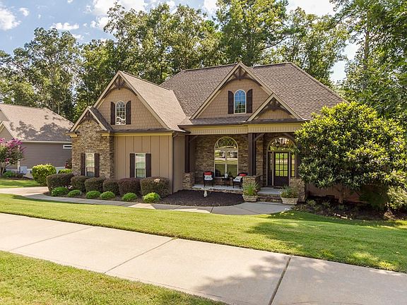 3rd image of 586 Tudor Branch Drive