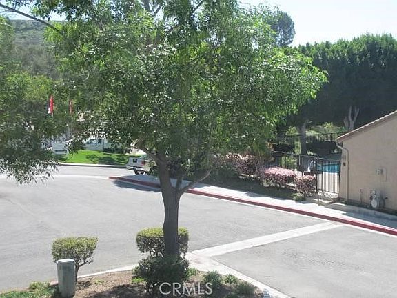 2nd image of 3888 San Ramon Dr Unit 20