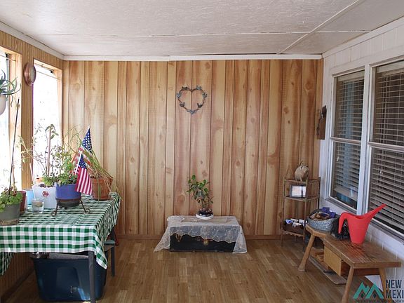 2nd image of 4665 Boothill Rd SE