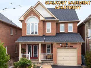 30 Krakow St, Brampton, ON