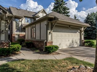 42299 Saratoga Cir #7, Canton, MI 48187