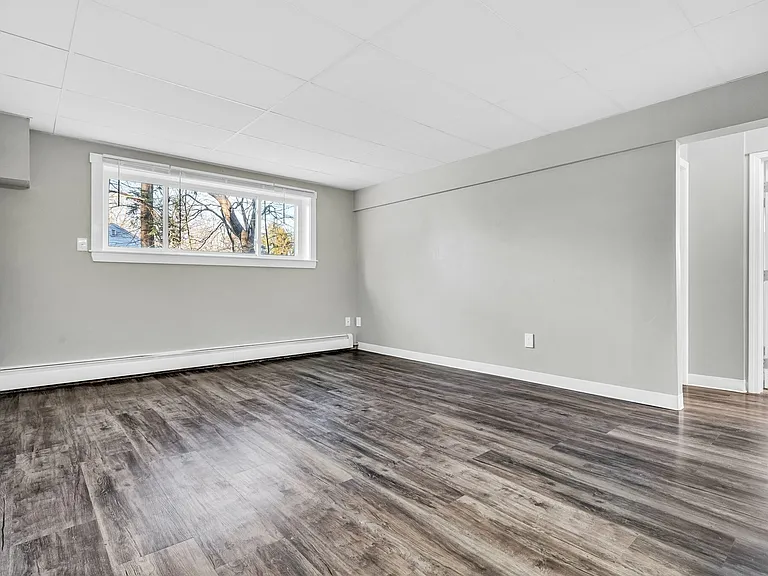 The Bellamy Apartments — Photo 9