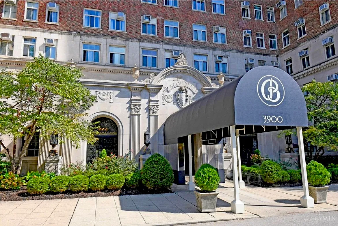 1 bed, 1.5 bath, $1,495 — Photo 1