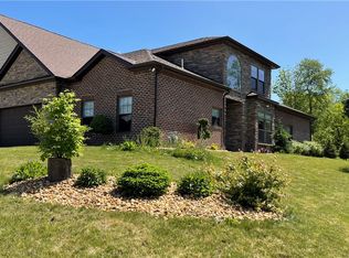 3051 Derby Ct, Irwin, PA 15642