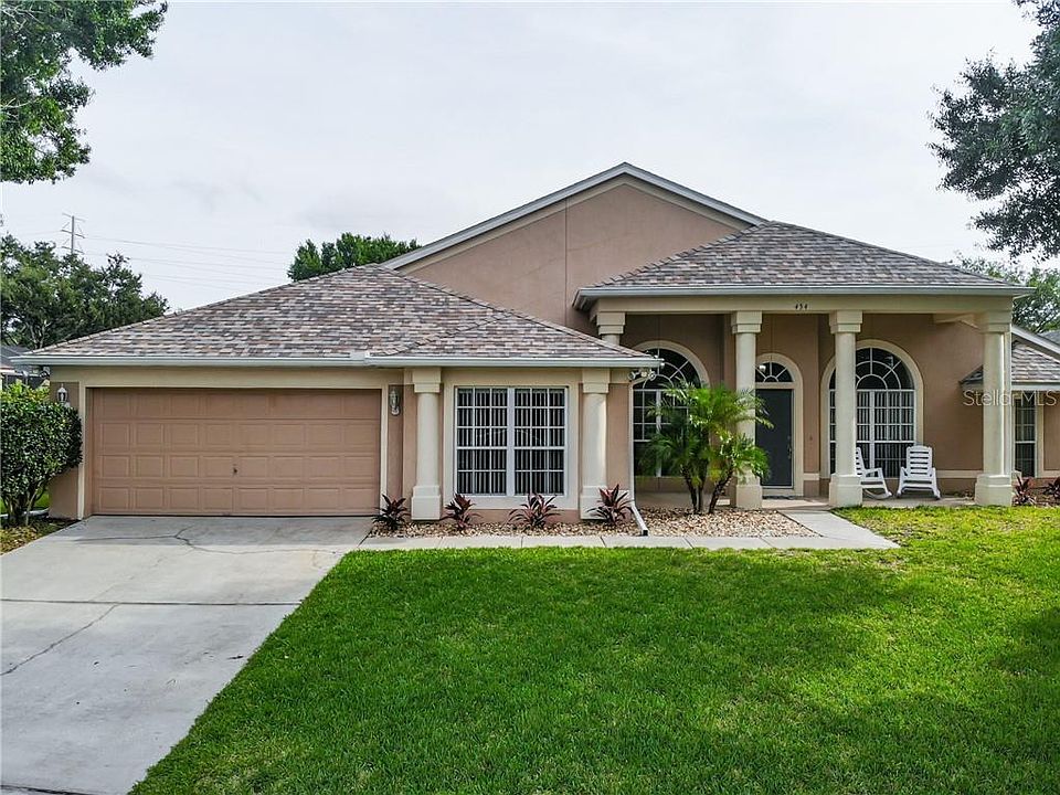 1st image of 454 Palm Crest Ln