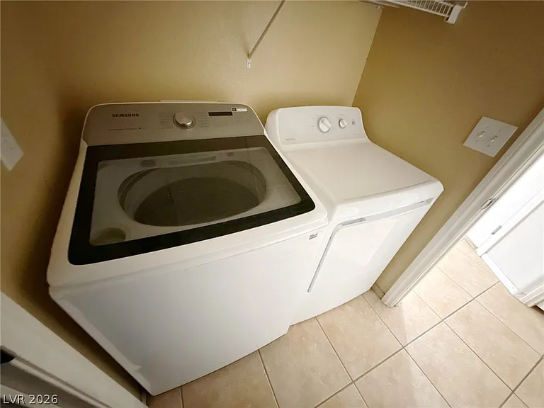 824 Blushing Rose Pl — Photo 7