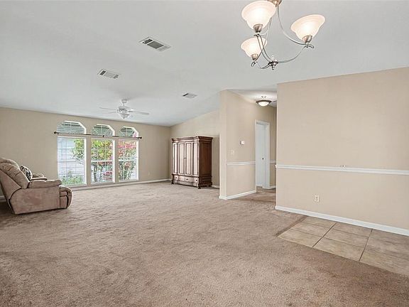 5th image of 37536 Gill Ave