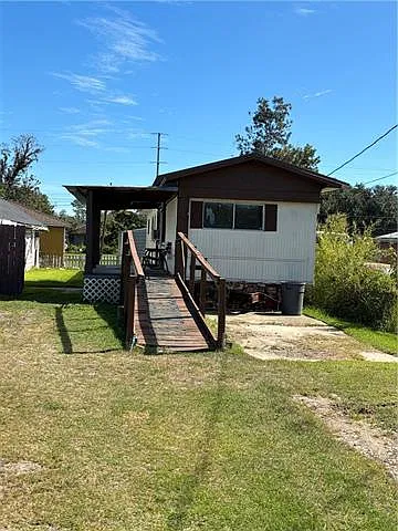 3 bed, 1.5 bath, 950 sqft, $1,000 — Photo 2