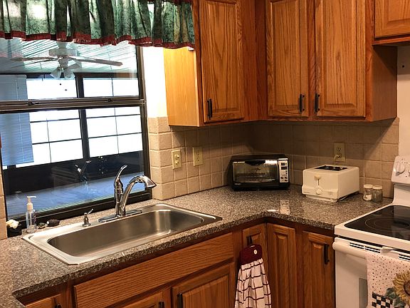 Kitchen tops-Granite