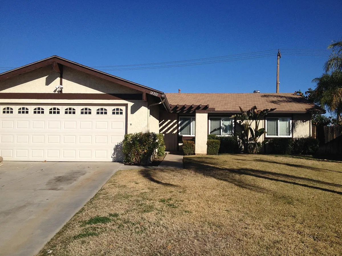 4 bed, 1474 sqft, $2,995 — Photo 1