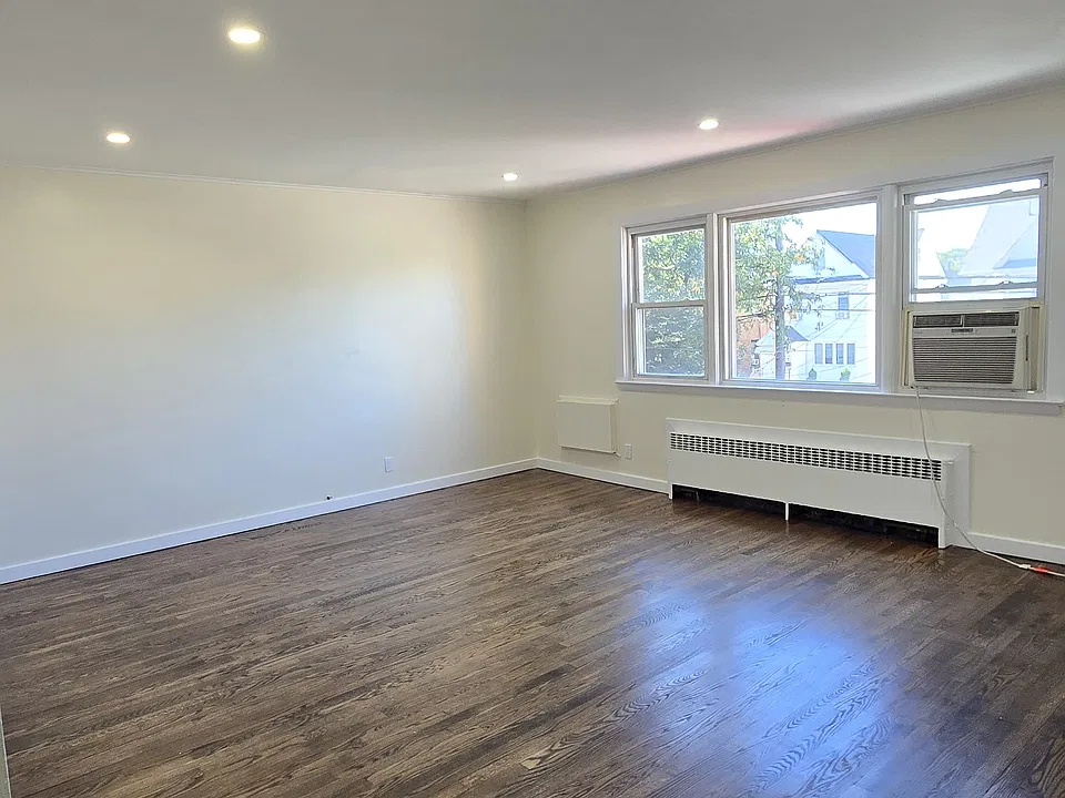97-11 Lefferts Blvd #2