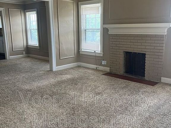 4th image of 5300 Charlotte St
