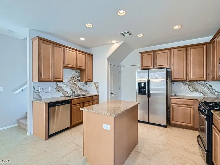 665 Calamus Palm Pl — Photo 10