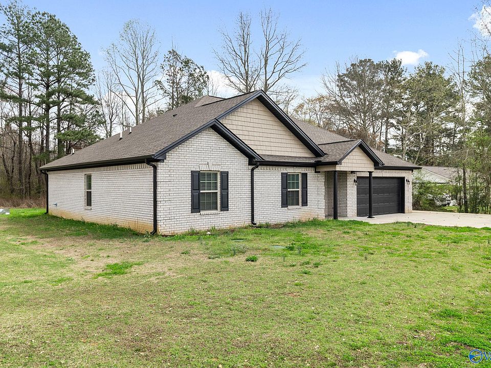 1st image of 16118 Blackburn Ln