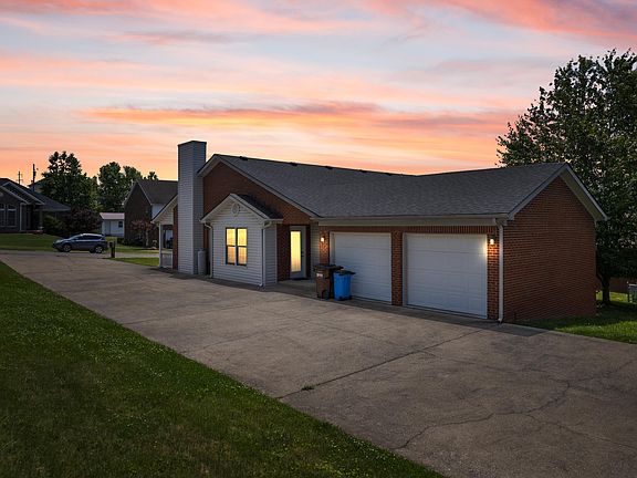 2nd image of 625 Shetland Dr