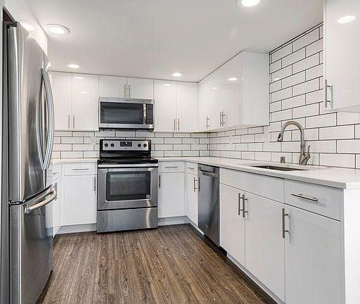 5th image of 5061 37th Ave S #2