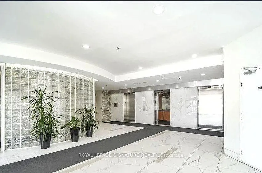 2 bed, $2,300 — Photo 3