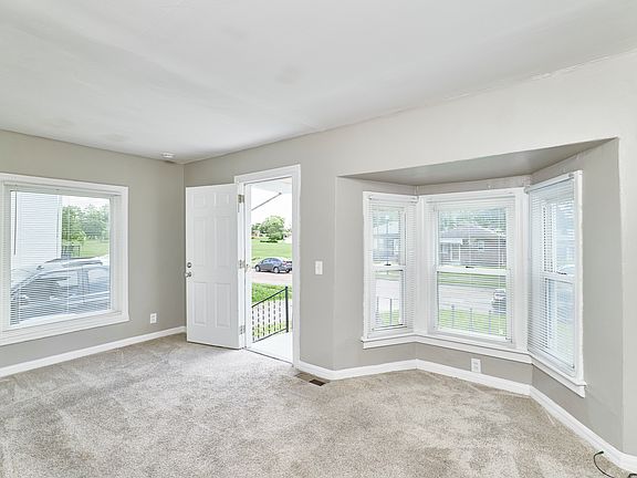 3rd image of 8447 Kempland Pl