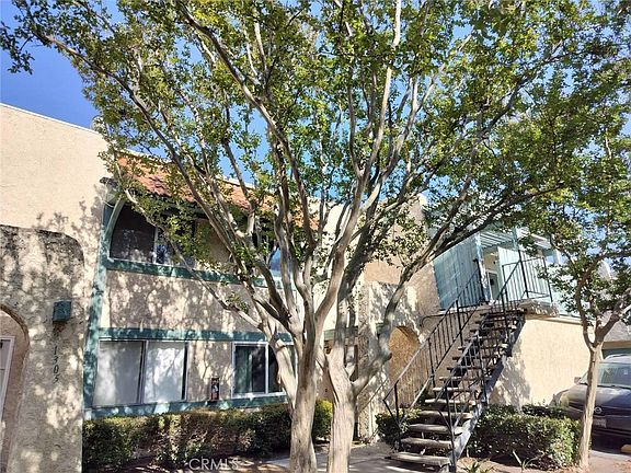 2nd image of 1301 Wheaton Way