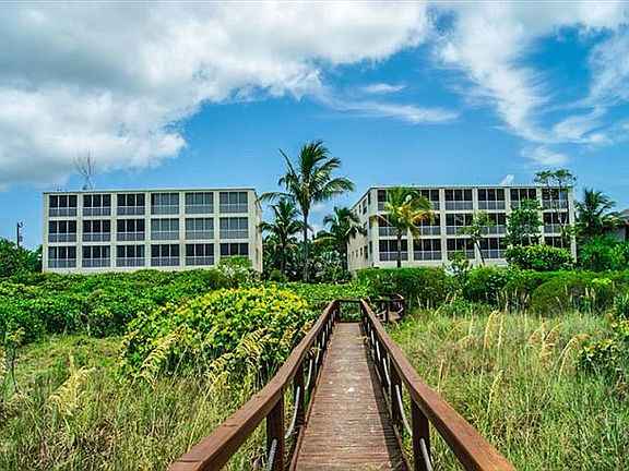 4th image of 2529 West Gulf Drive #106