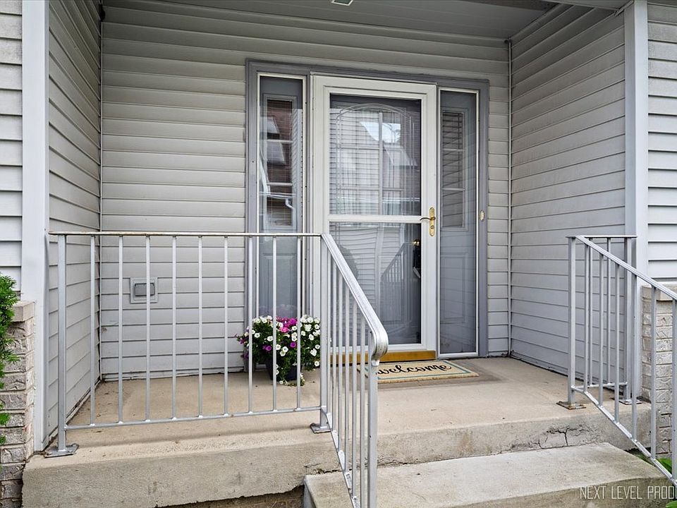 2nd image of 805 Thornwood Dr