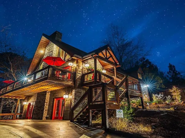 1005 Walini Way, Sevierville, TN 37876