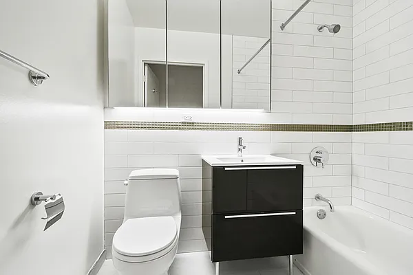 Rented by Cooper & Cooper Real Estate | media 6