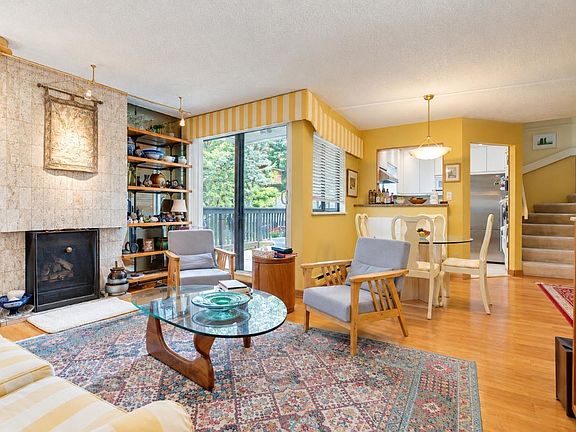 5th image of 1346 Walnut St