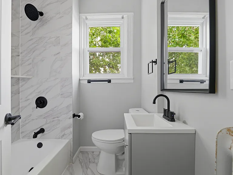 68 Mill St #6 — Photo 11