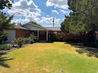 108 Texas Dr, Portales, NM 88130