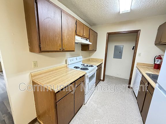 4th image of 5137 Weston St APT C