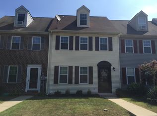 15 Pennwick Dr, Lititz, PA 17543