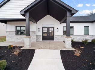 13235 Passerine Blvd, Fort Wayne, IN 46845