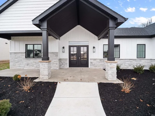 13235 Passerine Blvd, Fort Wayne, IN 46845