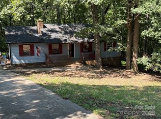 4513 Lisa Dr, Gastonia, NC 28056