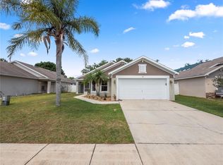 815 Windsor Estates Dr, Davenport, FL 33837