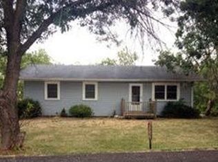 7502 S Hillside Dr, Columbia, MO 65203