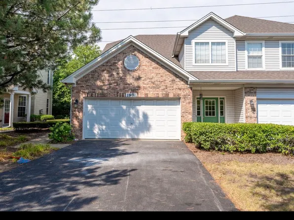 1981 Golden Gate Ln, Naperville, IL 60563