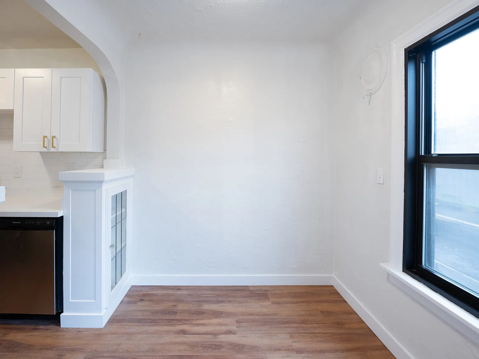 2037 Boylston Avenue East — Photo 2