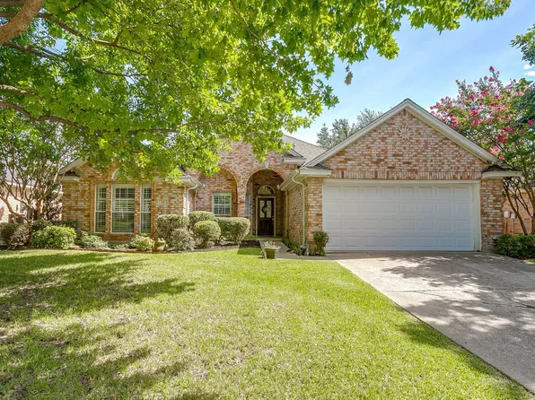14 Zachary Ct, Mansfield, TX 76063