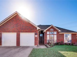 17 Shasta Dr, Trophy Club, TX 76262