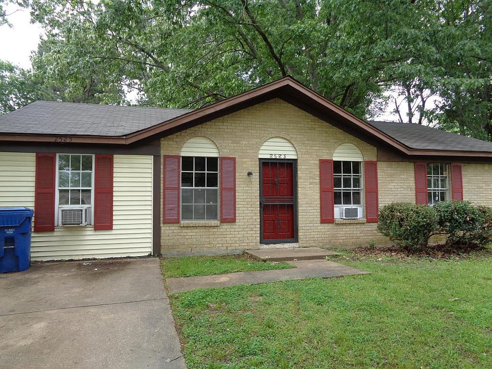 1st image of 2525 Eastbrook Dr