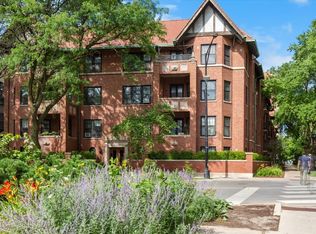 1633 E Hyde Park Blvd APT 1D, Chicago, IL 60615