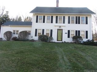 325 Shadduck Rd, Middlebury, CT 06762
