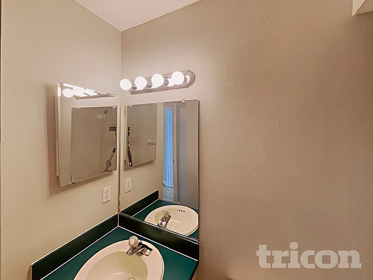 6209 61st Ct E — Photo 14