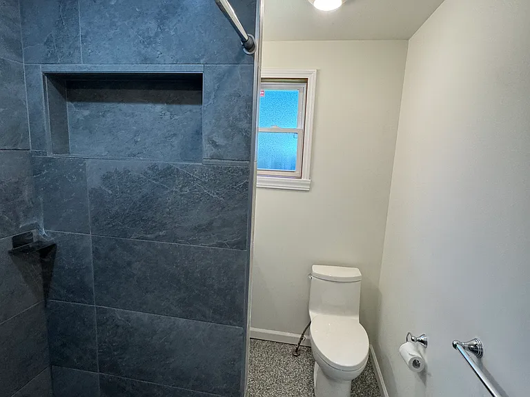 220 W Williams St — Photo 26