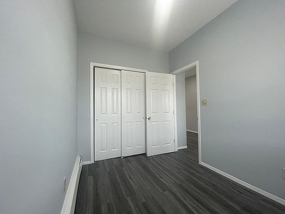 4th image of 450 E Park St #3
