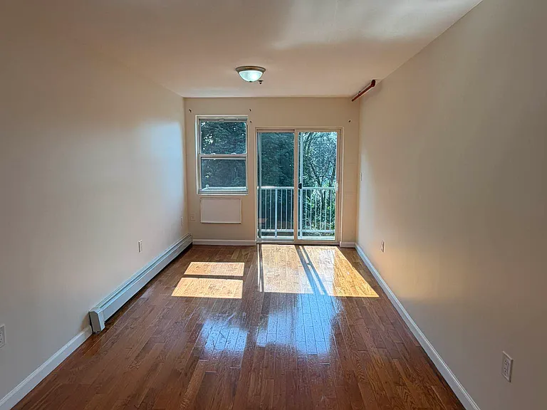 48-12 58th Ln #3 — Photo 5
