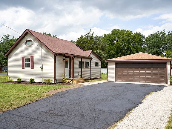 2nd image of 5020 157th St